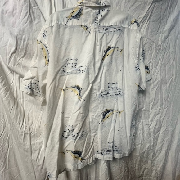 Field & Stream size L men’s button down shirt coastal Fishing Marlin - Picture 4 of 4